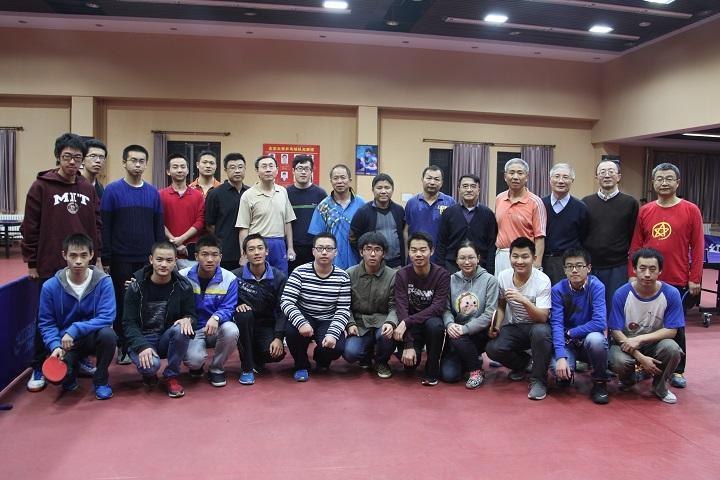 乒乓球赛合影.JPG